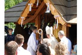 Poświęcenie repliki spalonego drewnianego Kościoła w Gutach k. Trzyńca 
