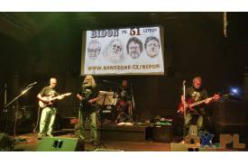 Pół wieku bluesowo-rockowych „Bidonów” na jabłonkowskiej scenie, czyli muzyka, która łączy pokolenia