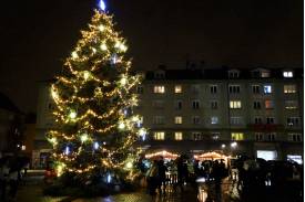 Vánočni Strom =  Choinka 2021 - otwarcie kiermaszu świątecznego w Czeskim Cieszynie