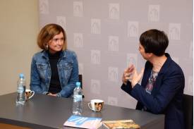 "Skorupkę rozbić młotkiem" - spotkanie z autorką książki Alicją Santarius