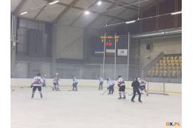 Fascynujący Mecz Hokeja na Lodzie w Cieszynie