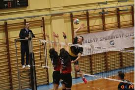 Talent Sferawent Cieszyn - Volley Dąbrowa Górnicza - 3:0