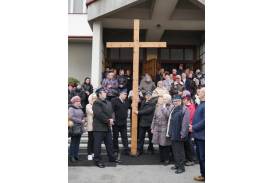 Droga Krzyżowa z udziałem wiernych parafii cieszyńskich