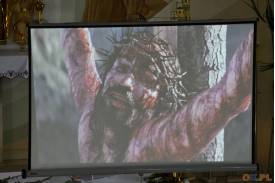 Koncert Pasyjny ,, Siedem ostatnich słów Jezusa na krzyżu '' w Pogórzu