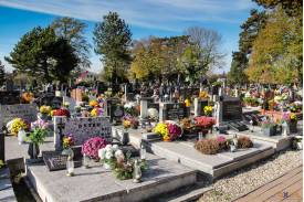 Cmentarz ewangelicki w Ustroniu 1 listopada