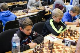 Turnieje klasyfikacyjne na kategorie szachowe