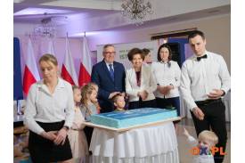 Minister Rodziny i Polityki Społecznej Marlena Maląg oraz Sekretarz Stanu w MRiPS Stanisław Szwed spotkają się z rodzinami w Istebnej