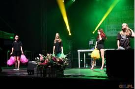 54 Dni Skoczowa - Koncert Frele, dekoracja zwycięzców Mistrzostw Skoczowa w rzucie beretem, pokaz tańca grupy tanecznej ,, Black Queens ''