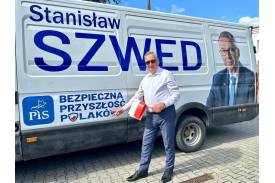 Stanisław Szwed jeździ busem