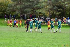 LKS Victoria Hażlach zwycięża 2 - 0 w Goleszowie