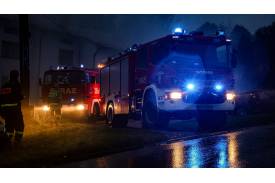 Strażacy z OSP Łazy z wozem bojowym Scania, fot. OSP Łazy/FB