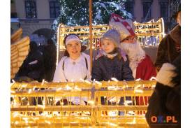  Orszak Świętego Mikołaja oraz rozświetlenie choinki w Cieszynie