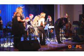 Koncert Świąteczny: uczniowie i nauczyciele Państwowej Szkoły Muzycznej grają dla Miasta