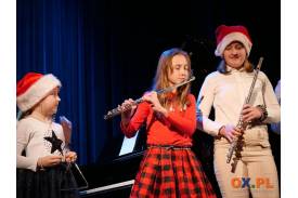 Koncert Świąteczny: uczniowie i nauczyciele Państwowej Szkoły Muzycznej grają dla Miasta
