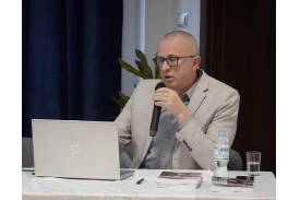 Bąków sprzed lat ożywa na kartach książki