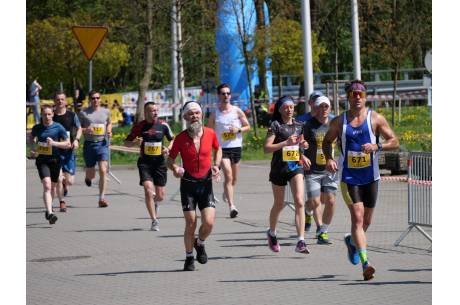 W ubiegłym roku w biegu wzięło ponad 600 uczestników, fot. MJ/arc.ox.pl