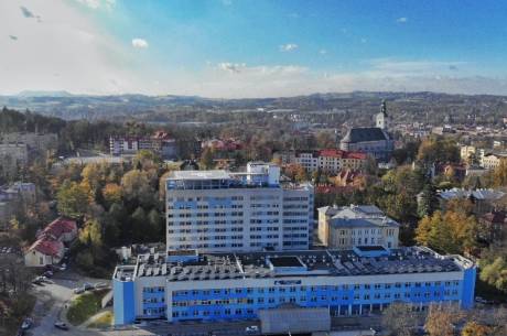Szpital Śląski w Cieszynie, fot. arc.ox.pl