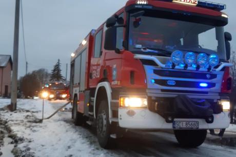 Pożar gasiło 25 strażaków fot. OSP Skoczów