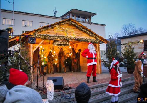 Co roku Mikołaj tradycyjnie przyjeżdza do Wisły! fot. ARC OX.PL