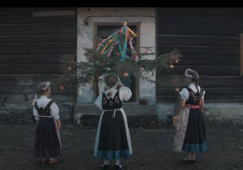 Kadr z filmu "Goiczek Zielony" - Wielkanoc w Gminie Brenna zrealizowanego przez Ośrodek Promocji, Kultury i Sportu Gminy Brenna oraz Regionalny Ośrodek Kultury w Bielsku - Białej 