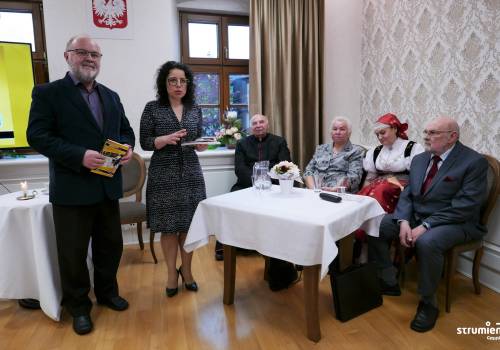Spotkanie promujące książkę fot. gmina Strumień