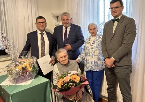 Aniela Krzempek, 100-letnia mieszkanka Gminy Chybie, fot. UG Chybie