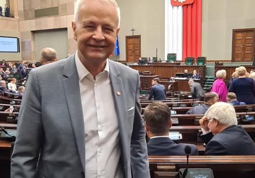 Apoloniusz Tajner już oficjalnie posłem X kadencji Sejmu fot. Apoloniusz Tajner Facebook