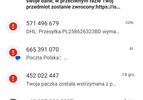 Wiadomości SMS oszustów podszywających się pod firmy pocztowe i kurierskie, fot. Natasza Gorzołka