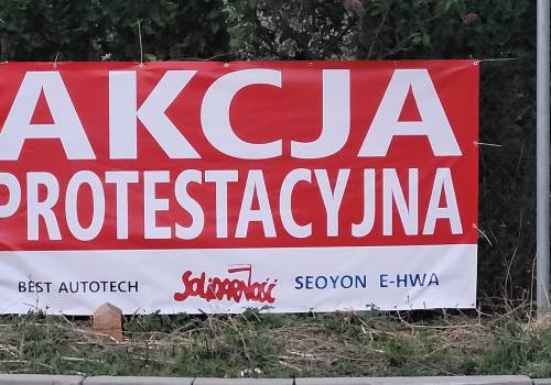 Trwa akcja protestacyjna w zakładach w Bażanowicach i Skoczowie, fot. Związki Zawodowe przy Seoyon Ehwa Poland/FB