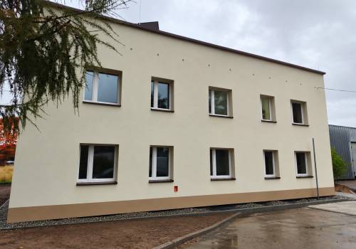 Trwa modernizacja budynku przy ul. Kolejowej 8 w Strumieniu, fot. UM Strumień