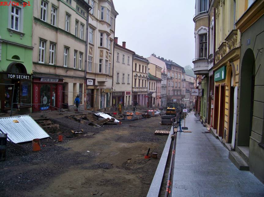 Remontowany drugi odcinek ul. Głębokiej. Zdjęcie z 13 maja br., fot. KR/Ox.pl