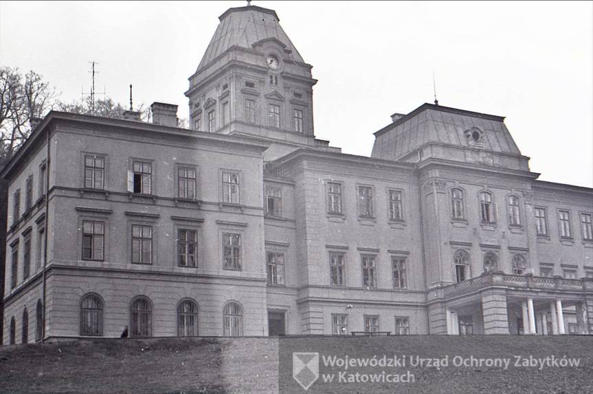 Pałac w Kończycach Wielkich Z archiwum Śląskiego Wojewódzkiego Konserwatora Zabytków w Katowicach