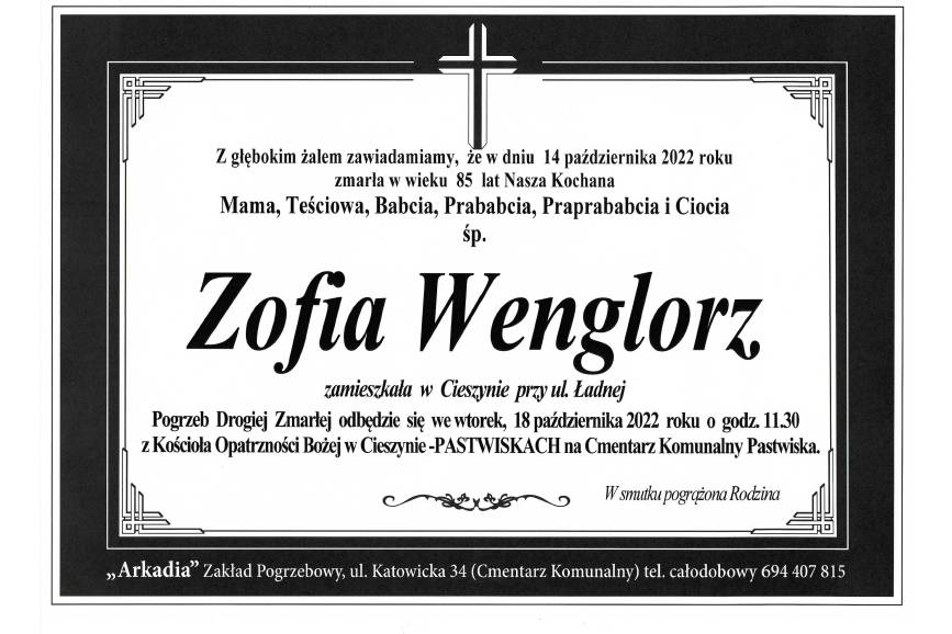 Zdjęcie przedstawia klepsydrę z informacją o śmierci Zofii Wenglorz